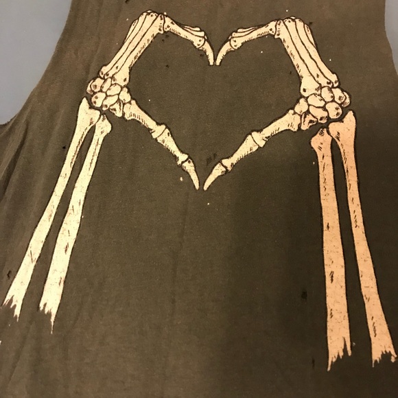 Unif small Skeleton hands heart shape muscle tank - Picture 3 of 7